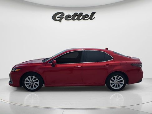 Used 2023 Toyota Camry LE w/ Convenience Package FWD image 8