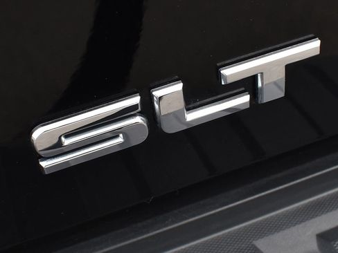 Used 2016 GMC Sierra 1500 SLT w/ SLT Premium Package AWD/4WD image 15