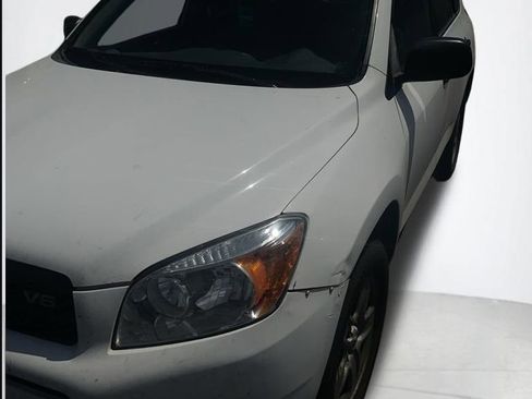 Used 2008 Toyota RAV4 4WD V6 image 5