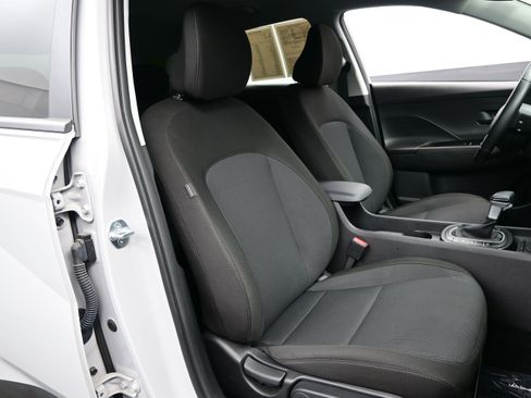 Certified 2026 Hyundai Kona SEL Sport AWD/4WD image 13