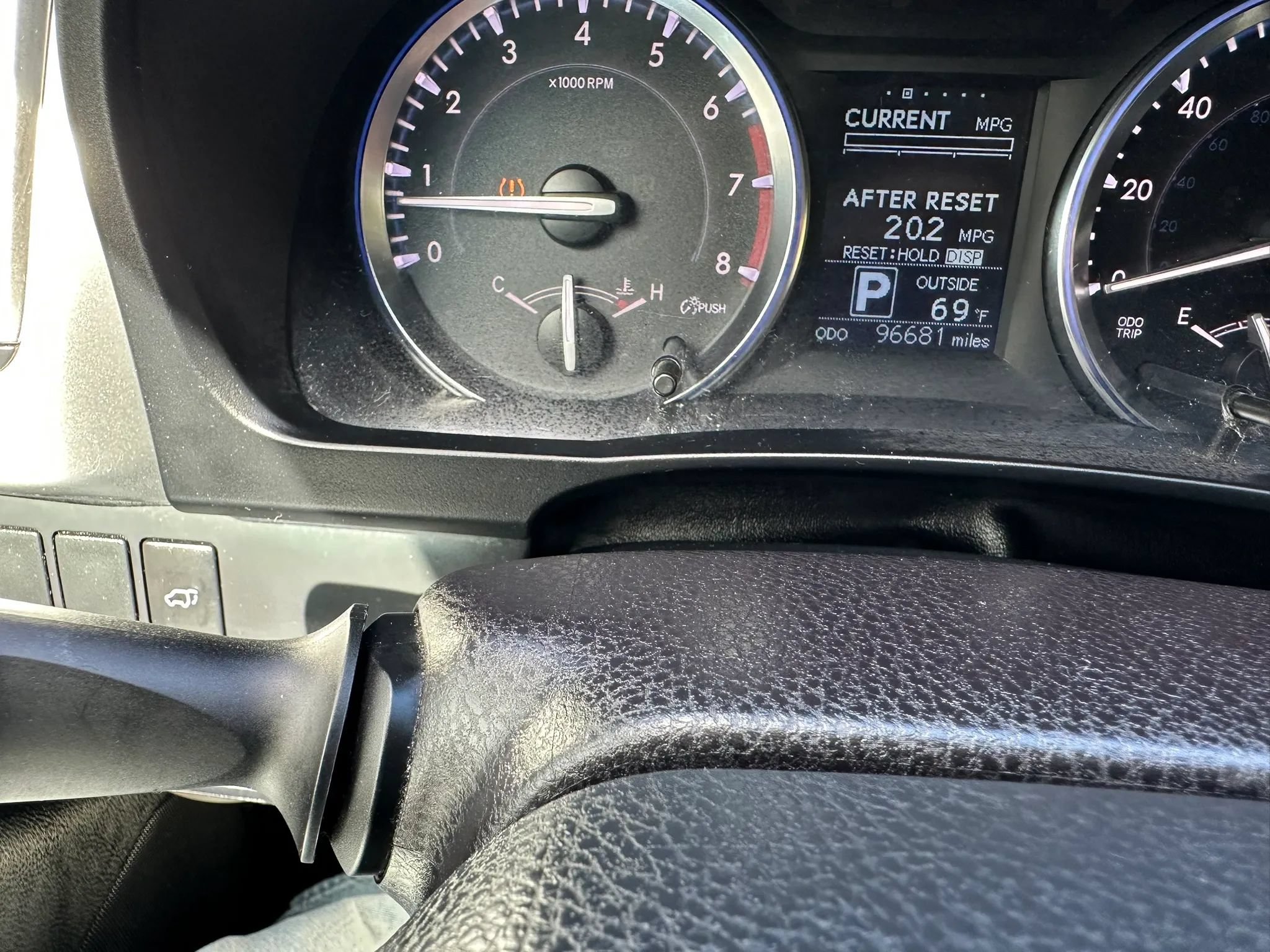 Used 2015 Toyota Highlander Plus AWD/4WD image 24
