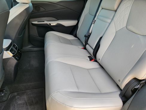 Certified 2025 Lexus RX 350 Premium image 37