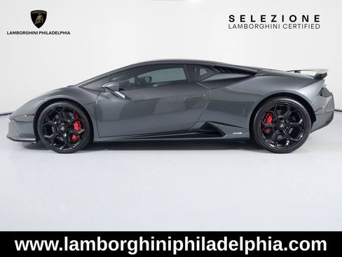 Used 2023 Lamborghini Huracan Tecnica RWD image 8