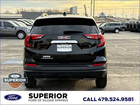 Used 2020 GMC Terrain SLE w/ Driver Convenience Package image 5