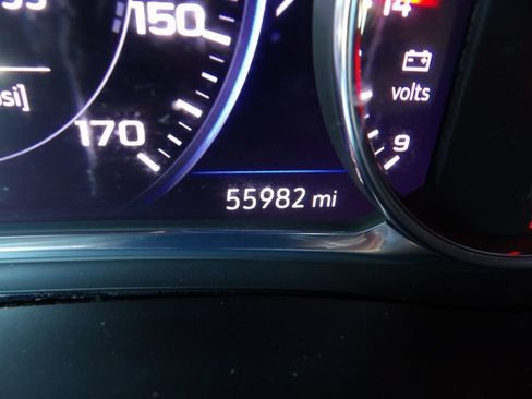 Used 2023 Chevrolet Traverse Premier w/ LPO, Floor Liner Package AWD/4WD image 35