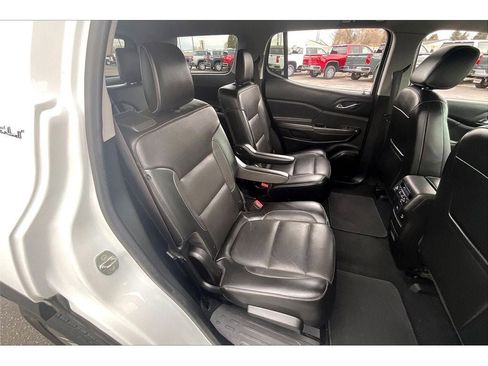 Used 2018 GMC Acadia SLT image 27