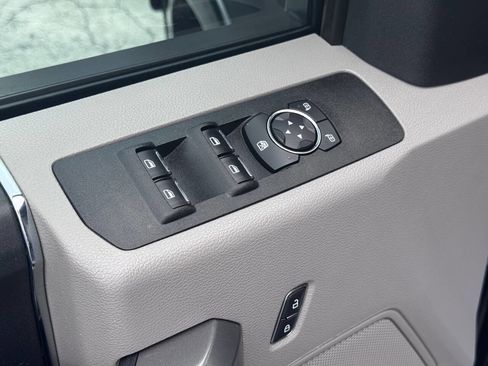 Used 2021 Ford F250 XLT w/ Tremor Off-Road Package AWD/4WD image 24