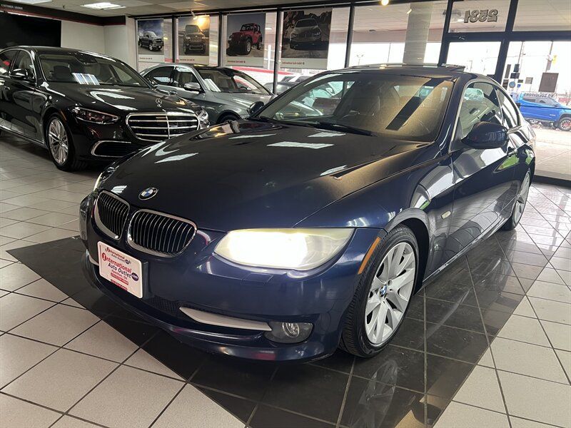 Used 2011 BMW 328i Coupe RWD image 1