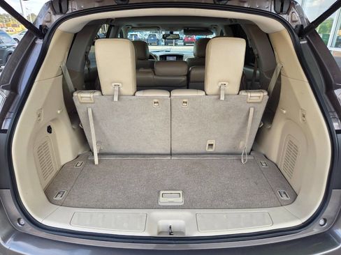 Used 2014 Nissan Pathfinder SL w/ SL Premium Package image 12