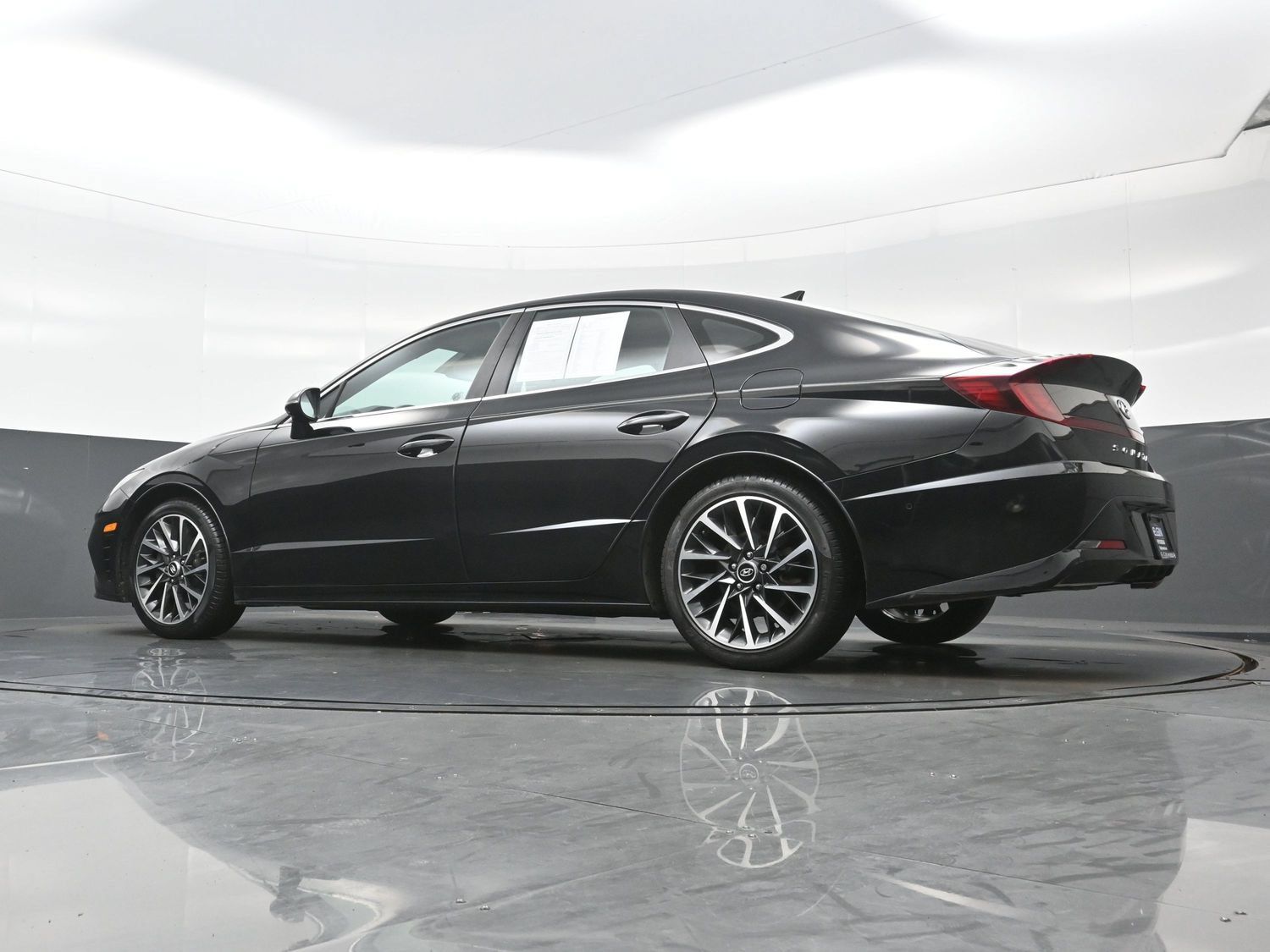 Certified 2023 Hyundai Sonata Limited FWD image 31