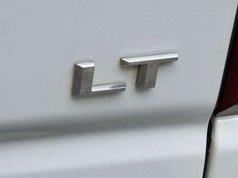 Used 2022 Chevrolet Silverado 1500 LT Trail Boss w/ Convenience Package II image 28