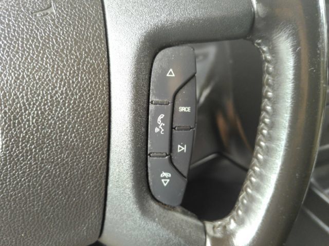 Used 2020 Chevrolet Express 2500 w/ Driver Convenience Package RWD image 26