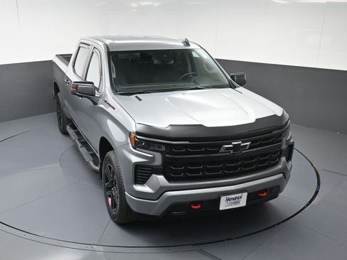 Certified 2023 Chevrolet Silverado 1500 RST w/ Redline Edition image 30