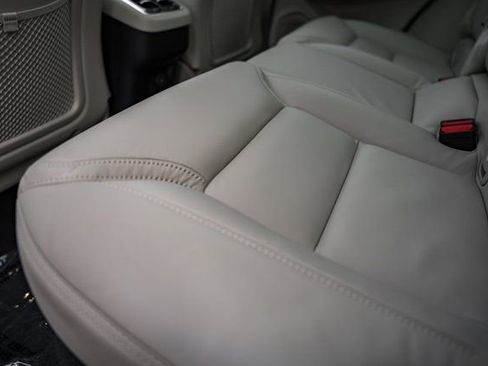 New 2026 Volvo XC60 B5 Ultra w/ Protection Package Premier image 32