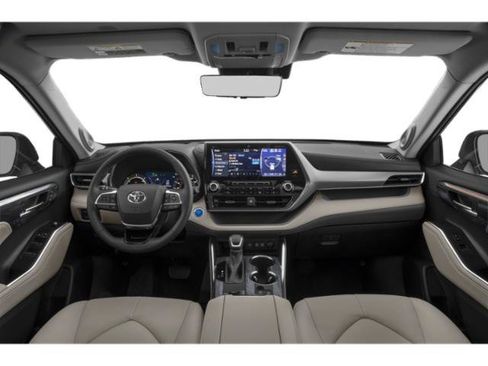 Used 2021 Toyota Highlander Platinum AWD/4WD image 8