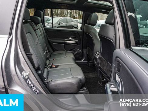 Used 2025 Mercedes-Benz GLB 250 GLB 250 w/ Exclusive Package image 22