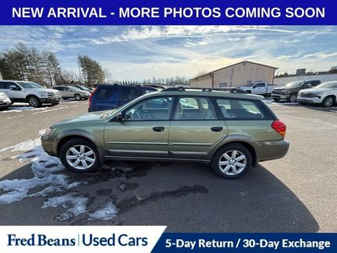 Used 2007 Subaru Outback 2.5i w/ Popular Equipment Group 1B image 4