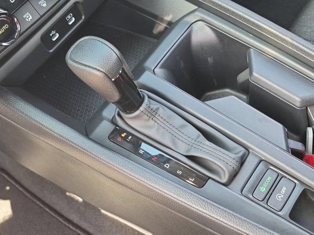 Used 2025 Honda Accord SE image 19