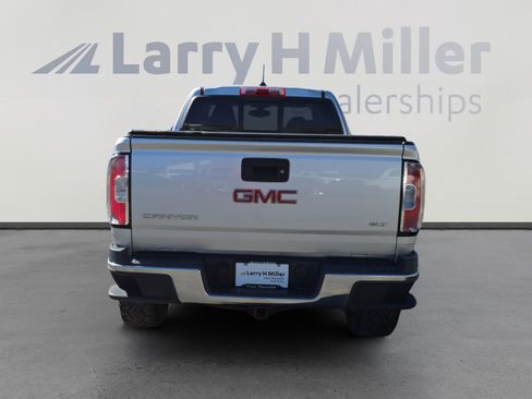 Used 2016 GMC Canyon SLT w/ Trailering Package image 4