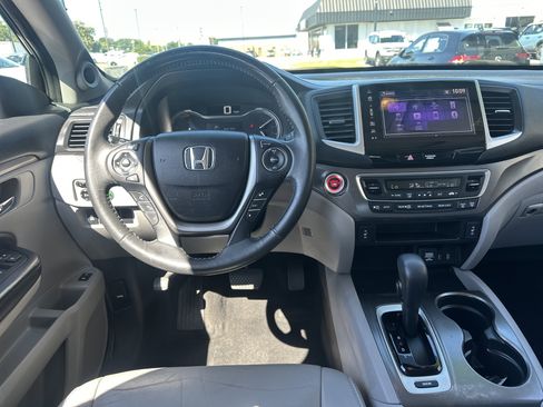 Used 2017 Honda Pilot EX-L image 8