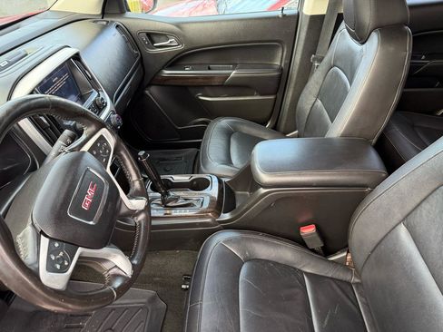 Used 2015 GMC Canyon SLT w/ Driver Alert Package image 13