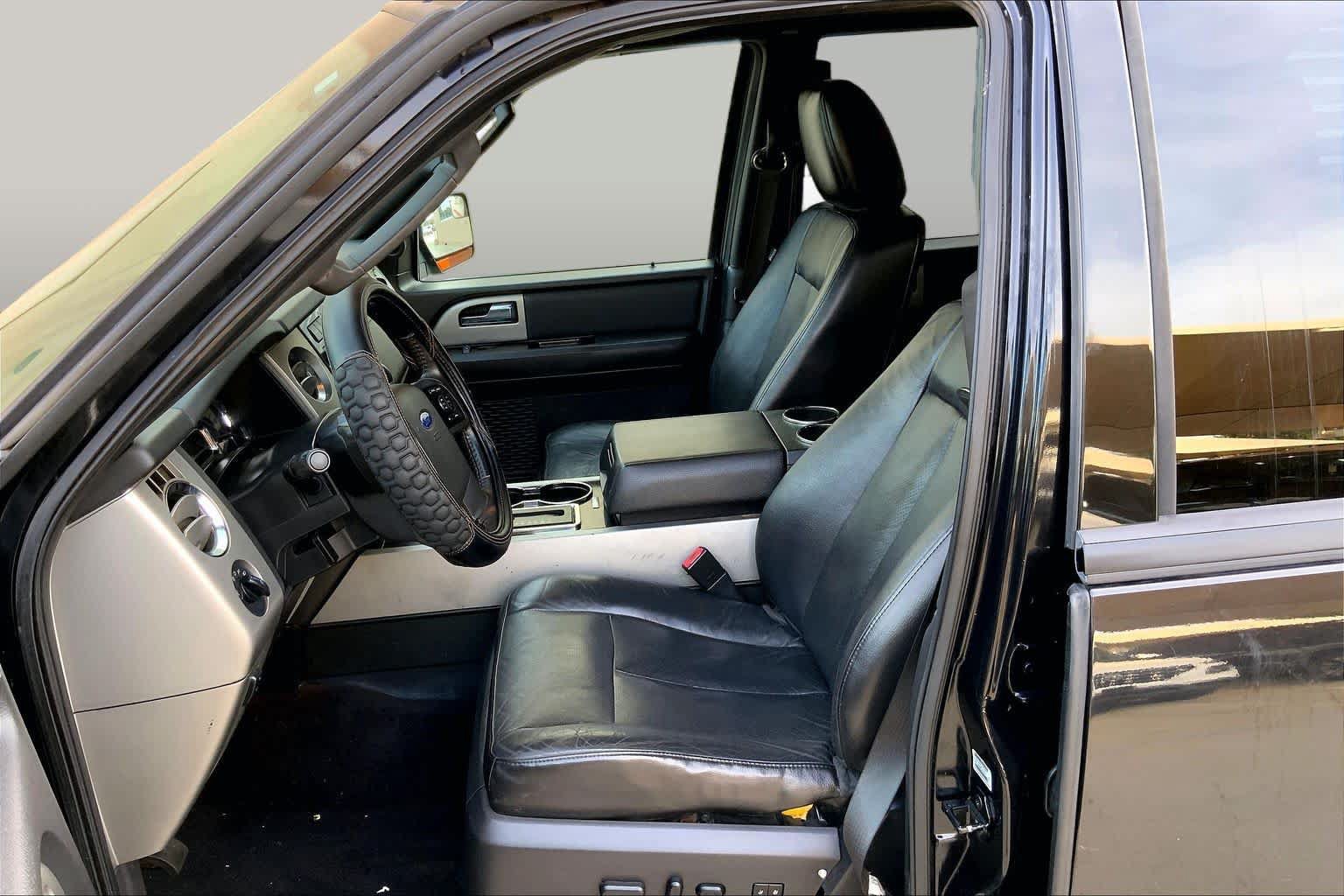 Used 2013 Ford Expedition EL Limited RWD image 7