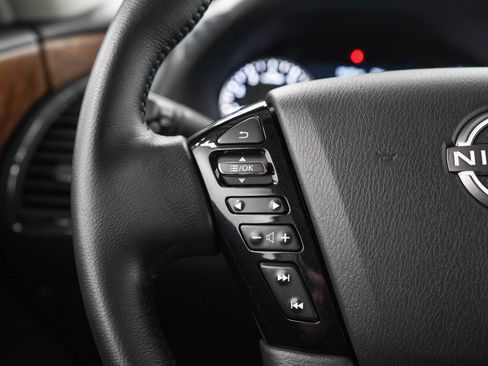 Used 2022 Nissan Armada SL AWD/4WD image 26