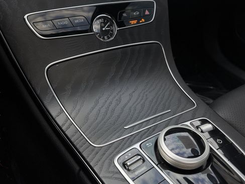 Used 2021 Mercedes-Benz C 300 Sedan image 61