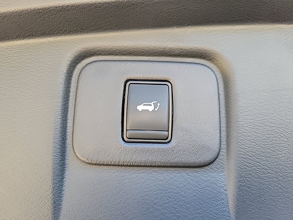 Certified 2024 Nissan Murano Platinum w/ Cargo Package AWD/4WD image 20