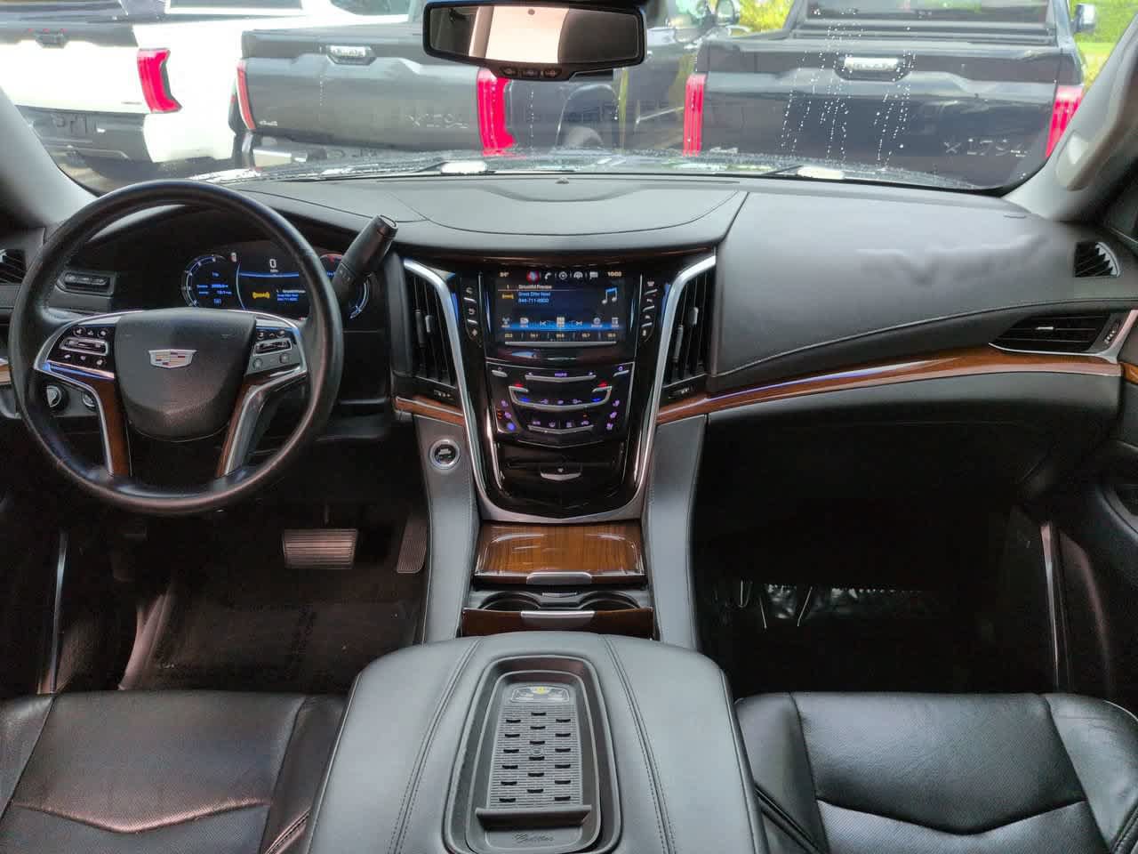 Used 2016 Cadillac Escalade ESV Luxury AWD/4WD image 15