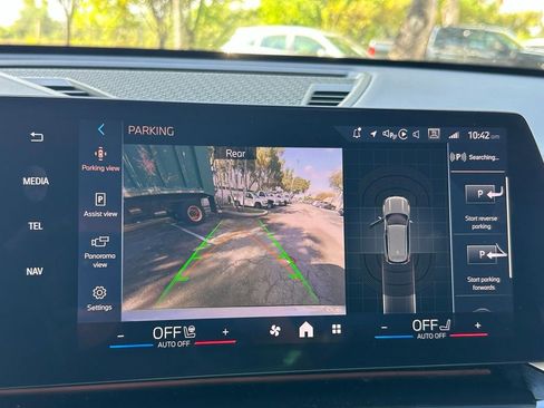 Used 2025 BMW X1 xDrive28i image 22