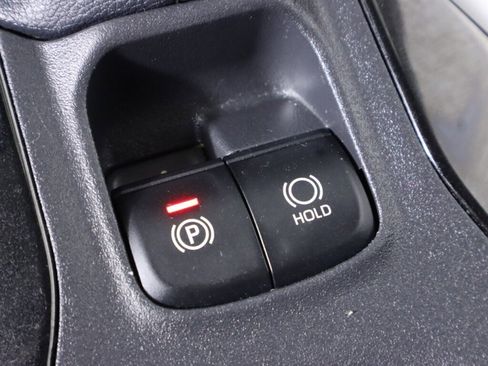 Used 2020 Toyota Corolla LE FWD image 24