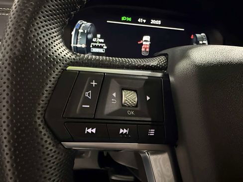 Used 2023 Mitsubishi Outlander SE AWD/4WD image 24