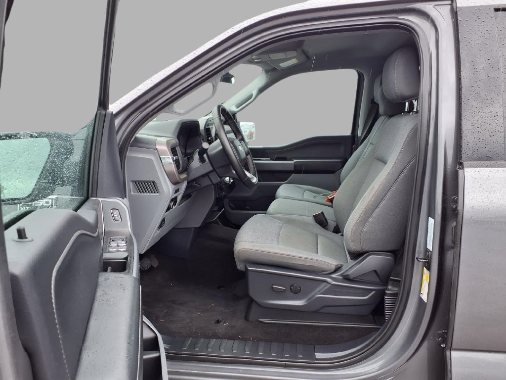 Used 2025 Ford F150 XLT w/ Equipment Group 301A Standard AWD/4WD image 21