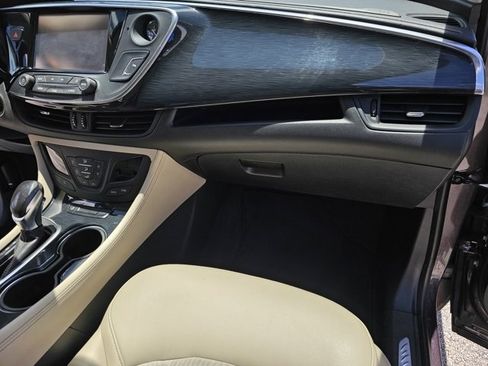 Used 2017 Buick Envision Preferred image 24