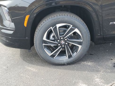 New 2026 Buick Enclave Sport Touring w/ Power Package FWD image 10