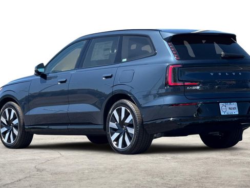 Used 2025 Volvo EX90 Ultra image 7
