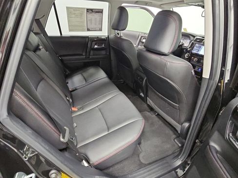 Used 2023 Toyota 4Runner TRD Off-Road Premium w/ Moonroof Package AWD/4WD image 36
