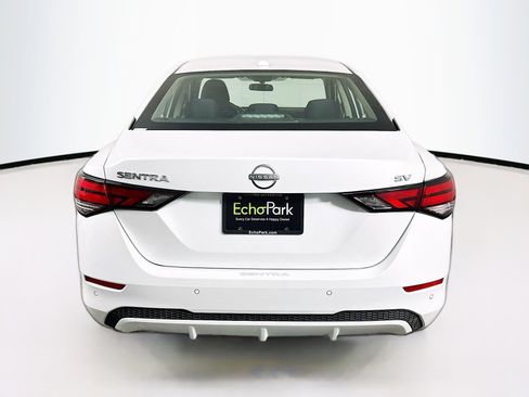 Used 2024 Nissan Sentra SV image 7