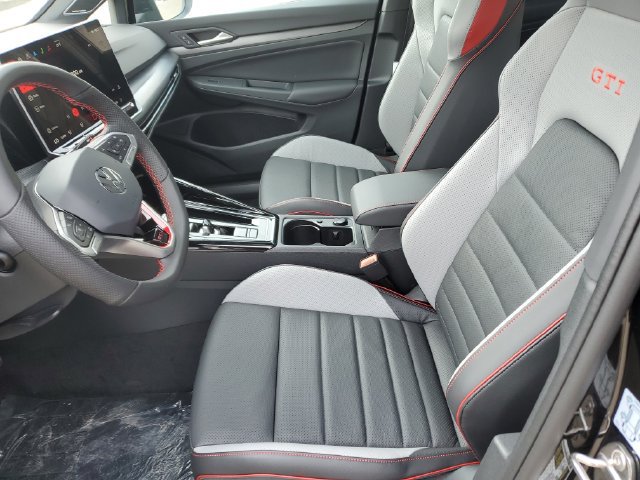 New 2026 Volkswagen GTI SE FWD image 16