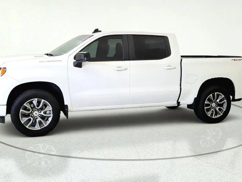 Used 2026 Chevrolet Silverado 1500 RST w/ Convenience Package II AWD/4WD image 3