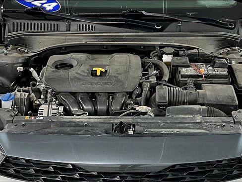 Used 2024 Kia Forte LXS image 29