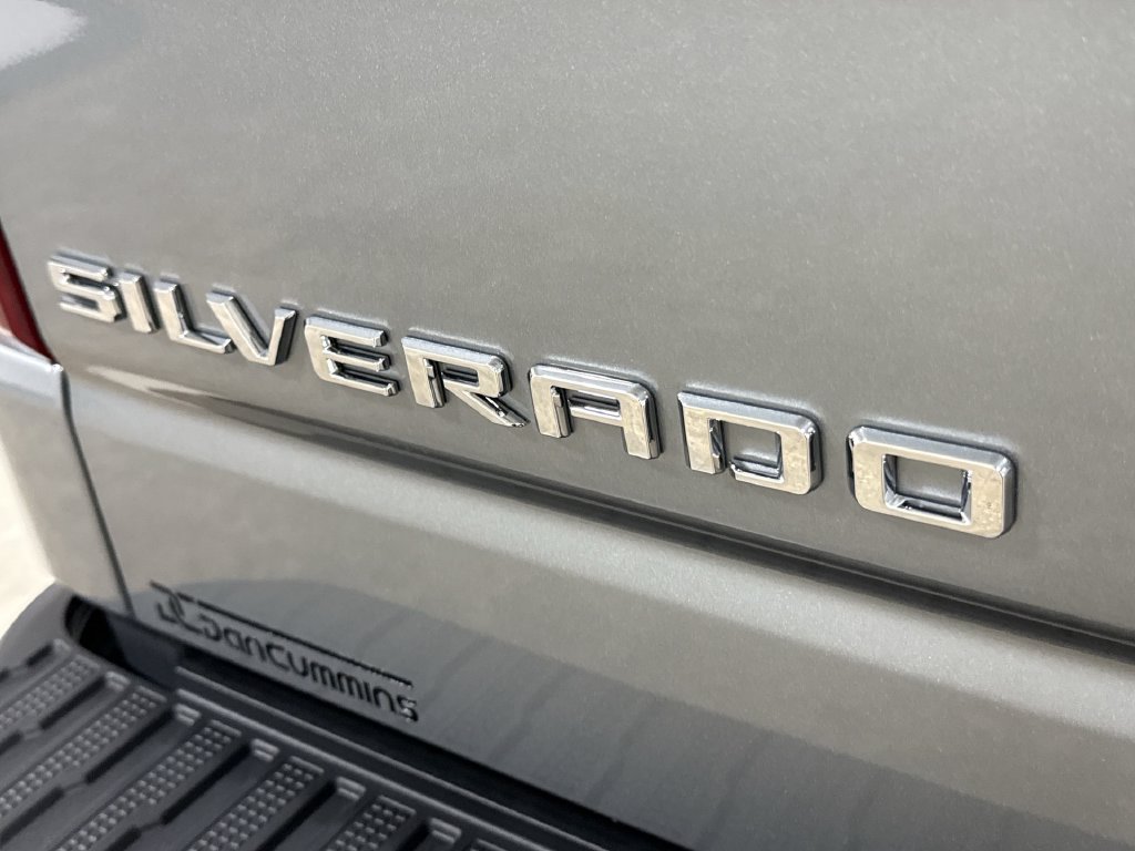 New 2026 Chevrolet Silverado 1500 RST w/ Z71 Off-Road Package AWD/4WD image 26