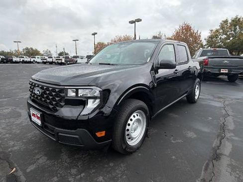 New 2025 Ford Maverick XL image 1