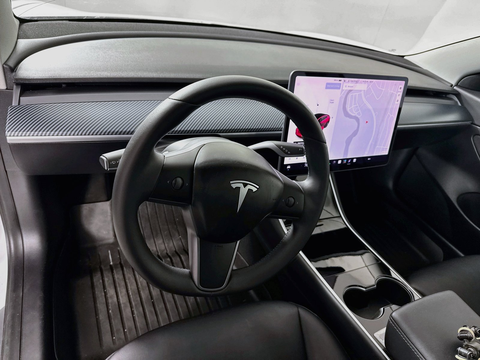 Used 2020 Tesla Model 3 Standard Range RWD image 15