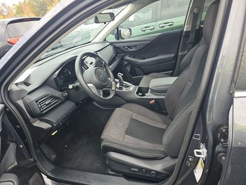 Used 2023 Subaru Outback Premium image 7