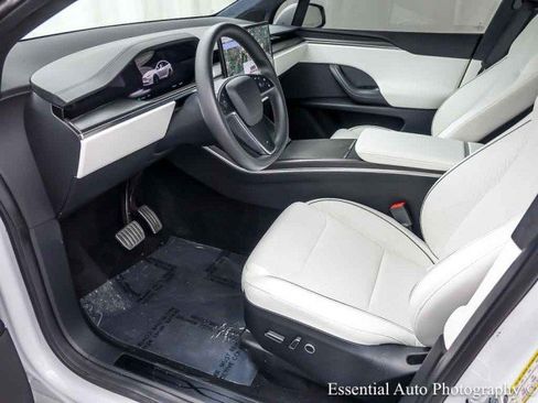 Used 2023 Tesla Model X Plaid AWD/4WD image 14