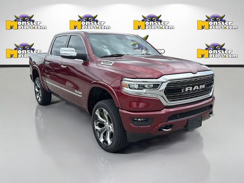 Used 2022 RAM 1500 Limited w/ Body-Colour Bumper Group AWD/4WD image 3
