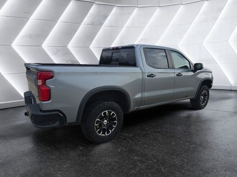 Used 2023 Chevrolet Silverado 1500 ZR2 w/ Technology Package image 5