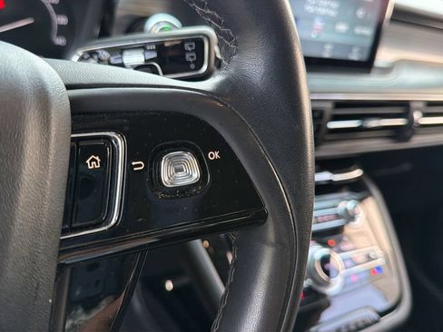 Used 2021 Lincoln Corsair FWD image 23